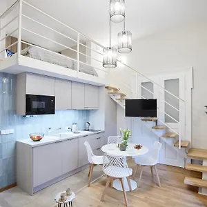 https://pola-apartament.krakowhotelspoland.com